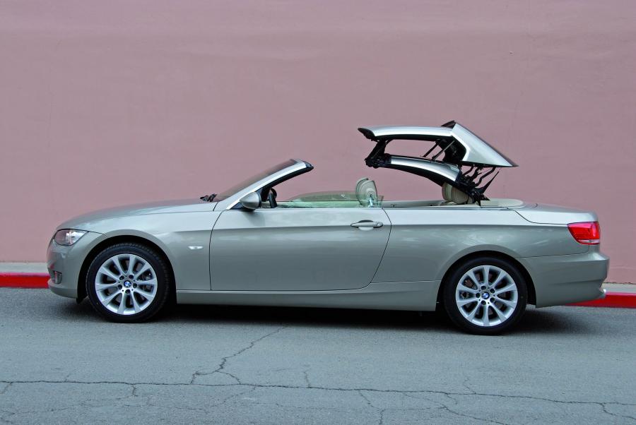  BMW 3-Series Convertible 2007 года  (фото 71 из 239)